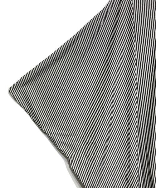 mizuiro-ind（ミズイロインド）mizuiro-ind (ミズイロインド) バンドカラーストライプワンピース グレー×ホワイト サイズ:不明の古着・服飾アイテム