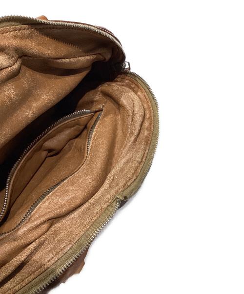 PRADA（プラダ）PRADA (プラダ) マルチポケット ウォッシュドレザー ショルダーバッグ　BR2804 ブラウンの古着・服飾アイテム