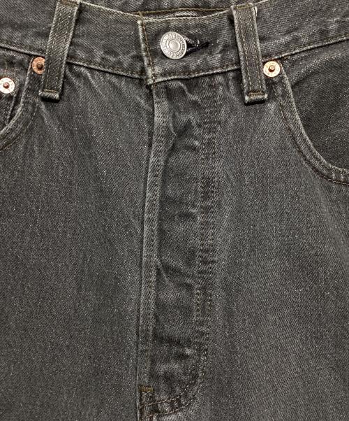 LEVI'S（リーバイス）LEVI'S (リーバイス) 501 先染め ブラック デニムパンツ　501-0658 グレー サイズ:31の古着・服飾アイテム