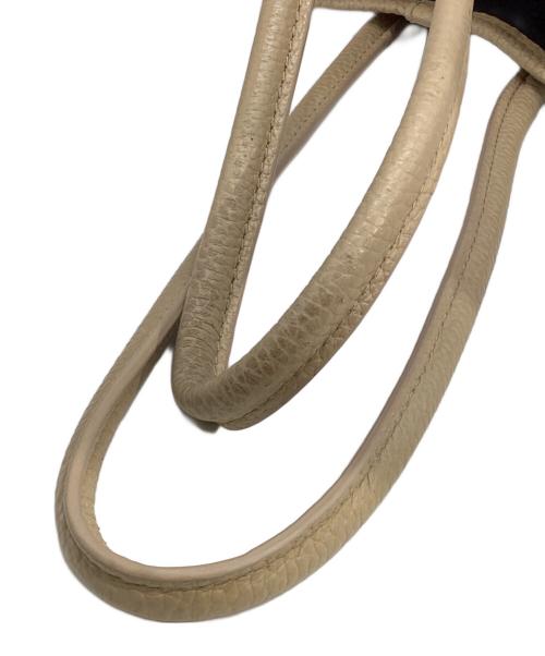 VASIC（ヴァジック）VASIC (ヴァジック) BOND MINI　 ベージュの古着・服飾アイテム