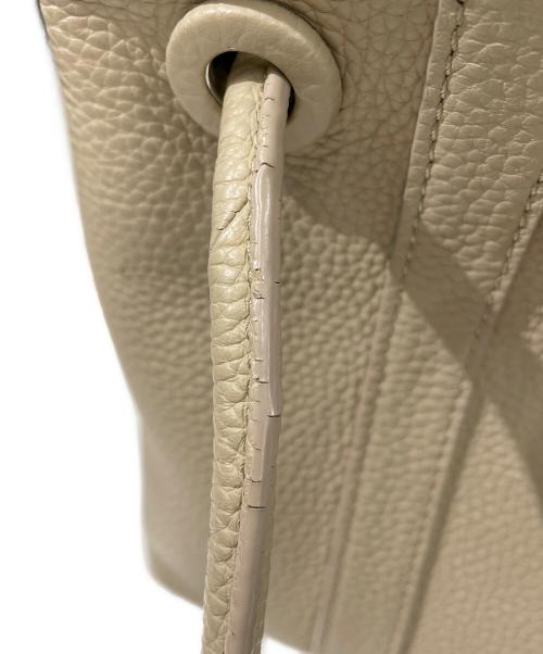 VASIC（ヴァジック）VASIC (ヴァジック) BOND MINI　 ベージュの古着・服飾アイテム