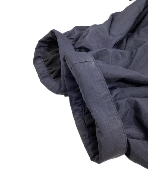 LANVIN en Bleu（ランバンオンブルー）LANVIN en Bleu (ランバンオンブルー) ボリュームスリーブコンビワンピース ブラック×ネイビー サイズ:36の古着・服飾アイテム