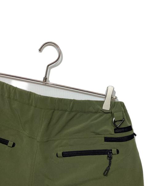 GRAMICCI（グラミチ）GRAMICCI (グラミチ) STORMFLEECE PECOS SHORTS オリーブ サイズ:ASIA　Mの古着・服飾アイテム