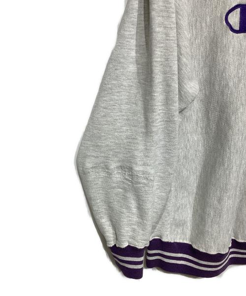 Champion REVERSE WEAVE（チャンピオン リバース ウィーブ）Champion REVERSE WEAVE (チャンピオン リバース ウィーブ) クルーネックスウェット グレー×パープル サイズ:XLの古着・服飾アイテム