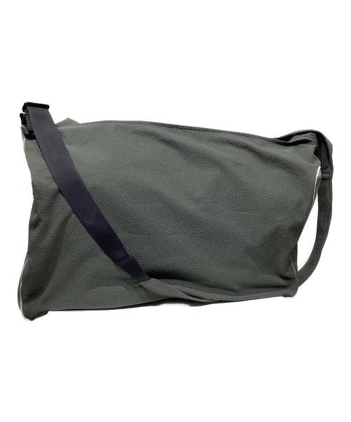 AFFXWRKS（アフィックスワークス）AFFXWRKS (アフィックスワークス) PANEL BAG グレーの古着・服飾アイテム