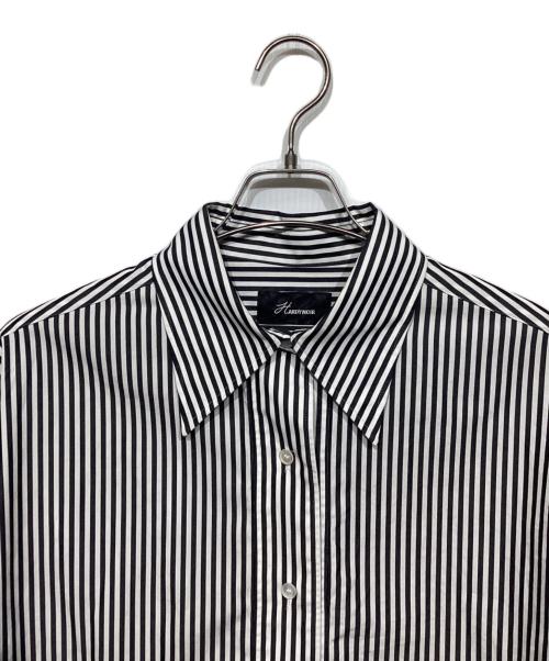 HARDY NOIR（アルディーノアール）HARDY NOIR (アルディーノアール) ストライプクロップドカシュクールシャ ブラック×ホワイト サイズ:freeの古着・服飾アイテム