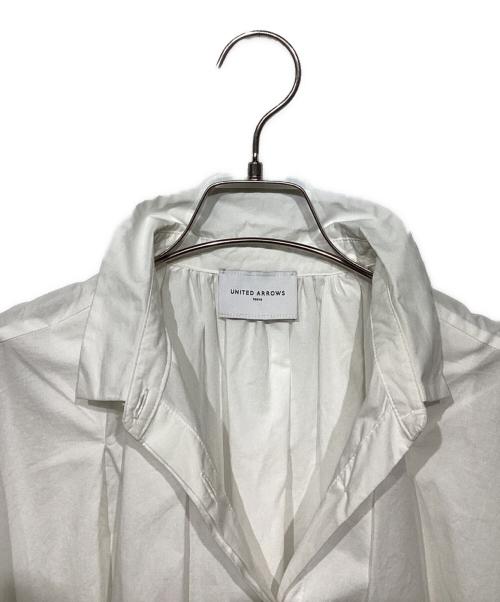 UNITED ARROWS TOKYO（ユナイテッドアローズトウキョウ）UNITED ARROWS TOKYO (ユナイテッドアローズトウキョウ) タック フレア シャツ　1521-215-1450 ホワイト サイズ:-の古着・服飾アイテム
