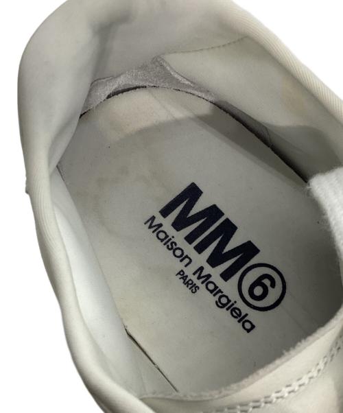 MM6 Maison Margiela（エムエムシックスメゾンマルジェラ）MM6 Maison Margiela (エムエムシックスメゾンマルジェラ) ローカットスニーカー ホワイト サイズ:38 1/2の古着・服飾アイテム