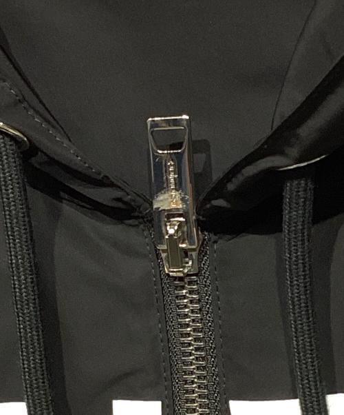 BURBERRY（バーバリー）BURBERRY (バーバリー) HORSEFERRY PRINT PARKA ブラック サイズ:48の古着・服飾アイテム