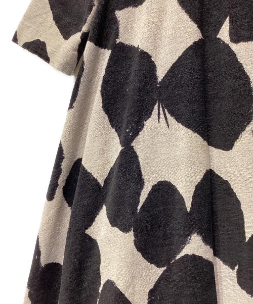 mina perhonen（ミナ ペルホネン）mina perhonen (ミナ ペルホネン) slow dance ワンピース　ta3235 グレー×ブラック サイズ:38の古着・服飾アイテム