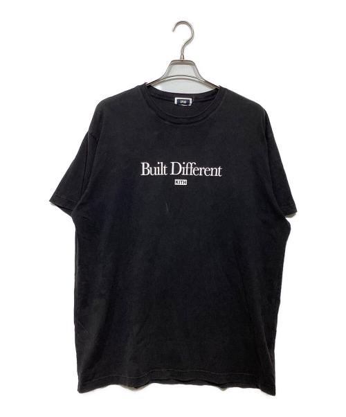KITH（キス）KITH (キス) Built Different Vintage Tee 25073060000310 ブラック サイズ:XLの古着・服飾アイテム
