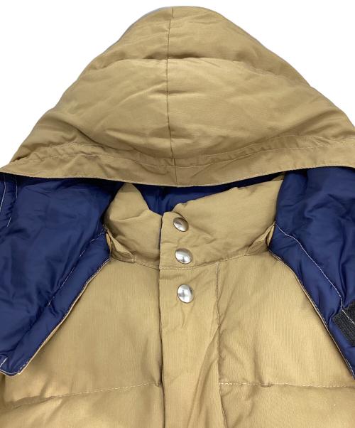 Crescent Down Works（クレセントダウンワークス）Crescent Down Works (クレセントダウンワークス) ダウンジャケット ベージュ×ネイビー サイズ:Sの古着・服飾アイテム