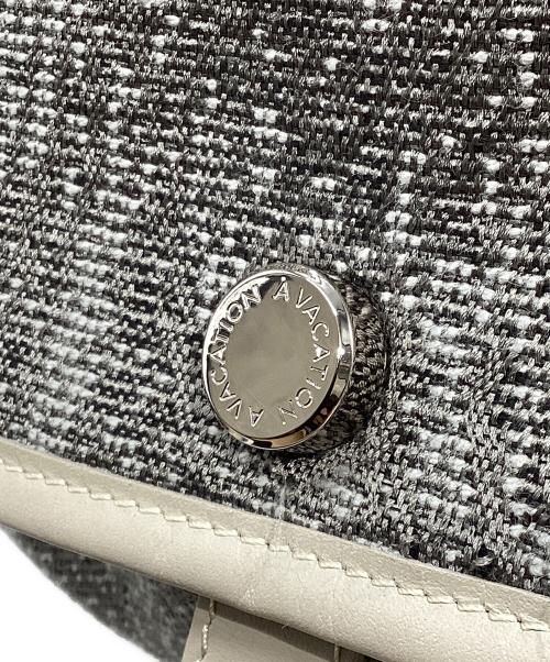 A VACATION（ア ヴァケーション）A VACATION (ア ヴァケーション) mini kiki ショルダーバッグ　	ペイズリー グレーの古着・服飾アイテム