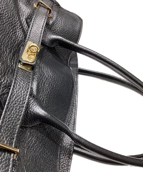 AULENTTI（オウレンティ）AULENTTI (オウレンティ) レザービッグトート ブラックの古着・服飾アイテム