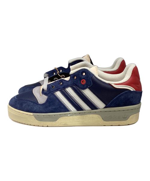 adidas（アディダス）adidas (アディダス) EXTRA BUTTER (エクストラバター) Rivalry Low スニーカー ネイビー×レッド サイズ:US10 未使用品の古着・服飾アイテム