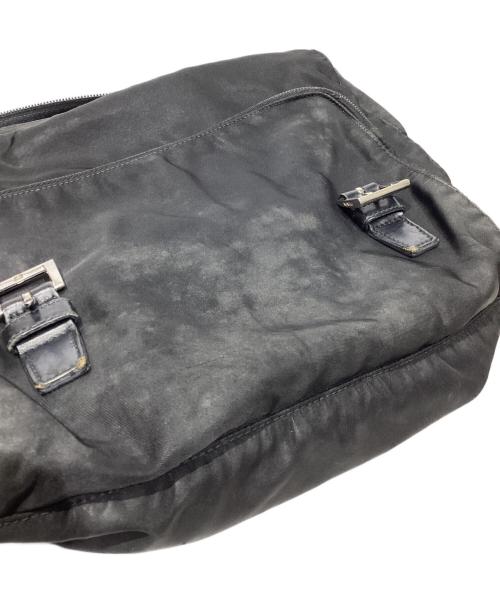 PRADA（プラダ）PRADA (プラダ) ナイロンショルダーバッグ　BT6671 ブラックの古着・服飾アイテム