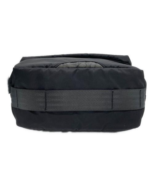 Manhattan Portage BLACK LABEL（マンハッタンポーテージ ブラックレーベル）Manhattan Portage BLACK LABEL (マンハッタンポーテージ ブラックレーベル) TWILL MESEROLE MESSENGER BAG ブラックの古着・服飾アイテム