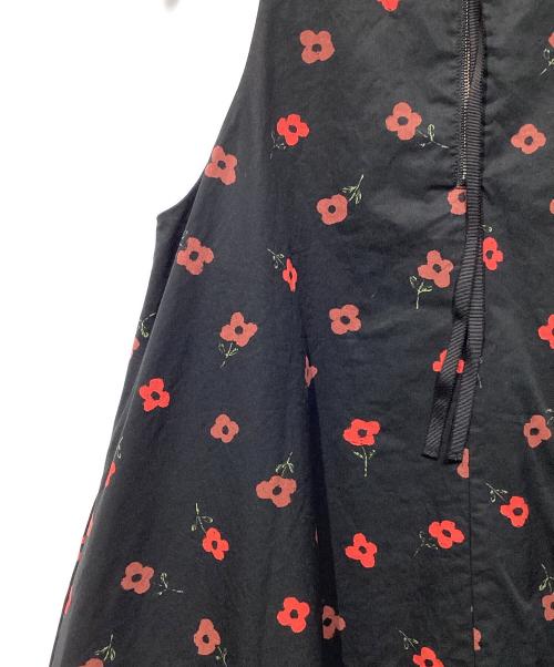 Spick and Span（スピック＆スパン）Spick and Span (スピックアンドスパン) Higuchi *S フラワープリントワンピース ブラック サイズ:36の古着・服飾アイテム