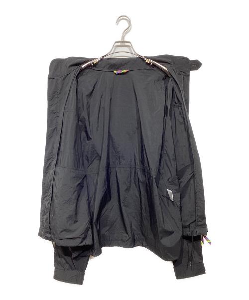 is-ness（イズネス）is-ness (イズネス) WISM (ウィズム) OVER 12POCKETS TACTICAL ジャケット　WISNESSJK01 ブラック サイズ:oneの古着・服飾アイテム