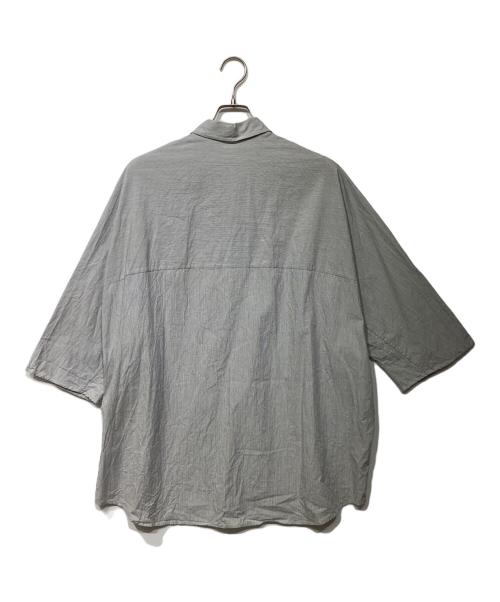 FRAMeWORK（フレームワーク）FRAMeWORK (フレームワーク) ハーフスリーブポンチョシャツ　25050220616020 グレー×ホワイト サイズ:-の古着・服飾アイテム