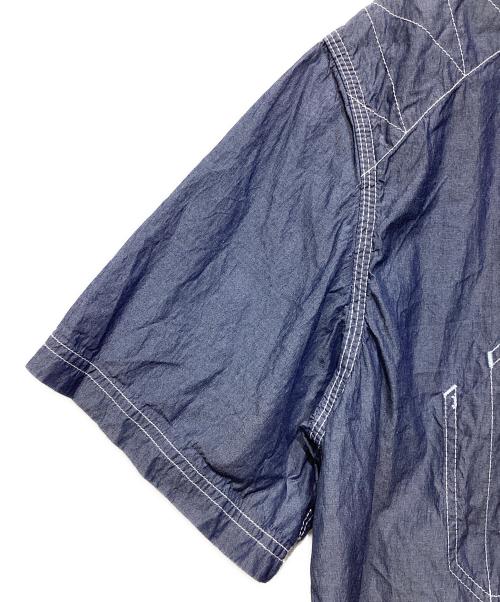 COMME des GARCONS JUNYA WATANABE MAN（コム デ ギャルソン ジュンヤ ワタナベ マン）COMME des GARCONS JUNYA WATANABE MAN (コム デ ギャルソン ジュンヤ ワタナベ マン) 綿ツイルシャンブレーシャツ半袖シャツ ネイビー サイズ:Sの古着・服飾アイテム