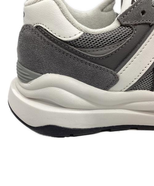 NEW BALANCE（ニューバランス）NEW BALANCE (ニューバランス) M5740VPB ローカットスニーカー グレー サイズ:US8の古着・服飾アイテム