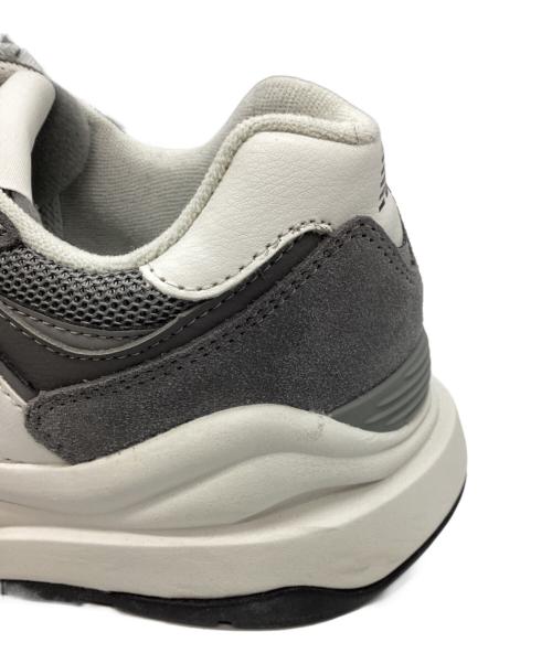 NEW BALANCE（ニューバランス）NEW BALANCE (ニューバランス) M5740VPB ローカットスニーカー グレー サイズ:US8の古着・服飾アイテム