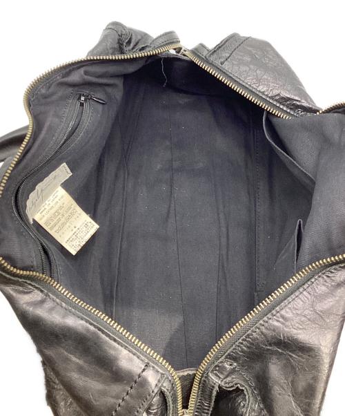 YOHJI YAMAMOTO（ヨウジヤマモト）YOHJI YAMAMOTO (ヨウジヤマモト) カウレザーハンドバッグ ブラックの古着・服飾アイテム