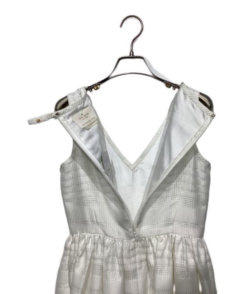 Kate Spade（ケイトスペード）Kate Spade (ケイトスペード) ribbon organza fit and flare dress ホワイト 未使用品の古着・服飾アイテム