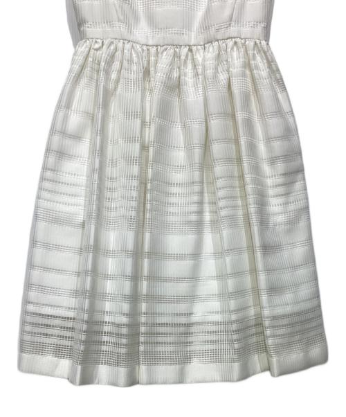 Kate Spade（ケイトスペード）Kate Spade (ケイトスペード) ribbon organza fit and flare dress ホワイト 未使用品の古着・服飾アイテム