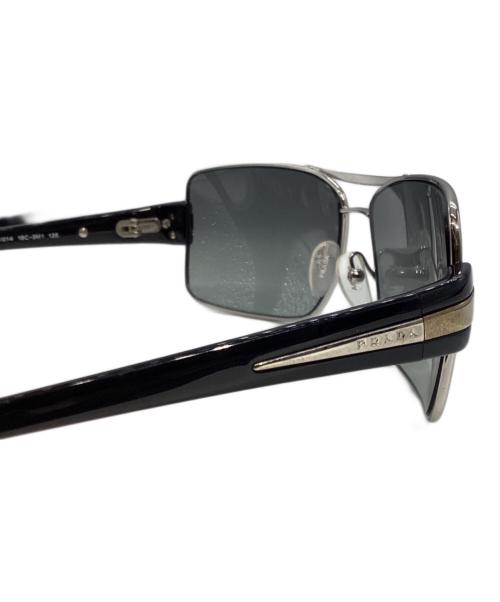 PRADA（プラダ）PRADA (プラダ) サングラス SPR65H ブラック サイズ:61□14 135の古着・服飾アイテム