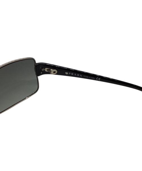 PRADA（プラダ）PRADA (プラダ) サングラス SPR65H ブラック サイズ:61□14 135の古着・服飾アイテム