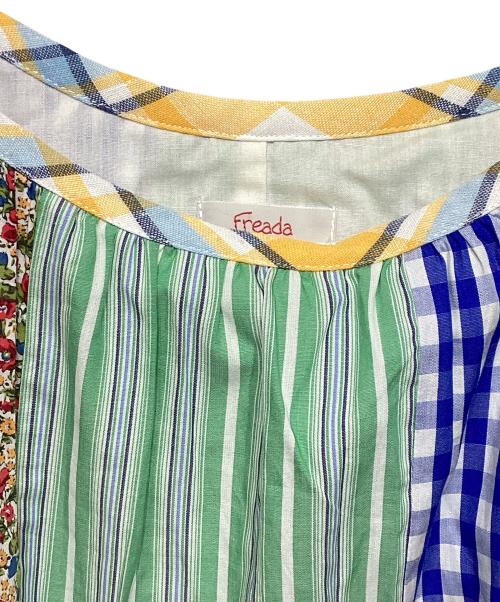 freada（フリーダ）freada (フリーダ) パッチワーク三段ティアード キャミドレス マルチカラー（ホワイト） サイズ:F 未使用品の古着・服飾アイテム
