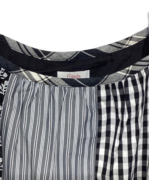 freada（フリーダ）freada (フリーダ) パッチワーク三段ティアード キャミドレス マルチカラー（ブラック） サイズ:Free 未使用品の古着・服飾アイテム