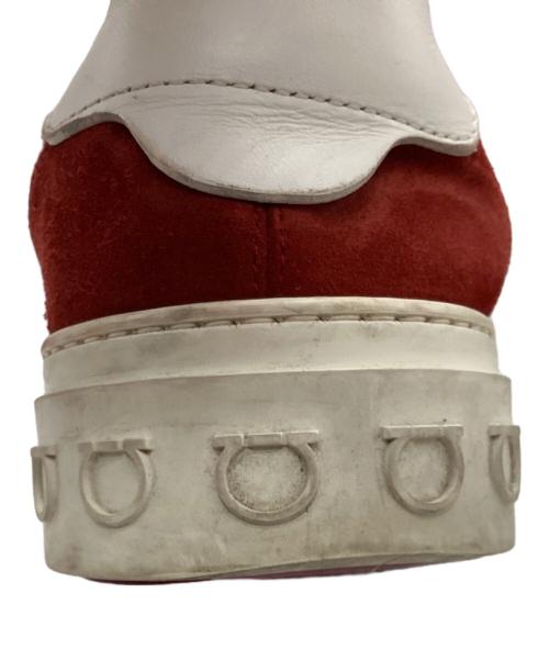 Salvatore Ferragamo（サルヴァトーレ フェラガモ）Salvatore Ferragamo (サルヴァトーレ フェラガモ) スウェードローカットスニーカー TZ55585  レッド サイズ:US7.5の古着・服飾アイテム
