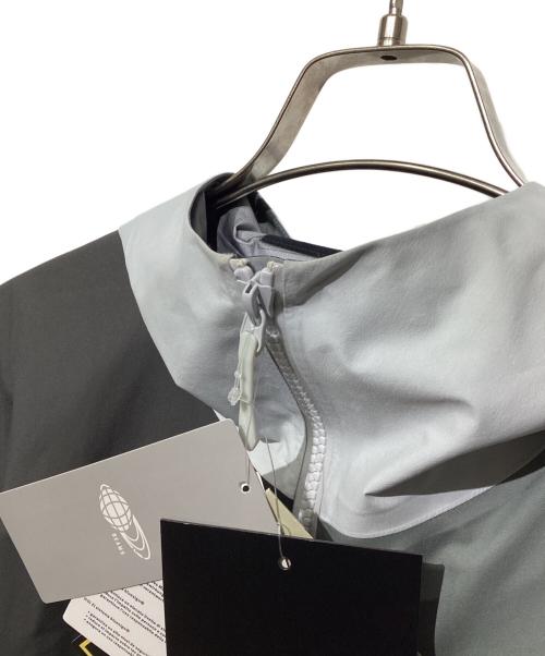 ARC'TERYX（アークテリクス）ARC'TERYX (アークテリクス) BEAMS (ビームス) WABI SABI　GORE-TEX Beta Jacket  グレー サイズ:Sの古着・服飾アイテム