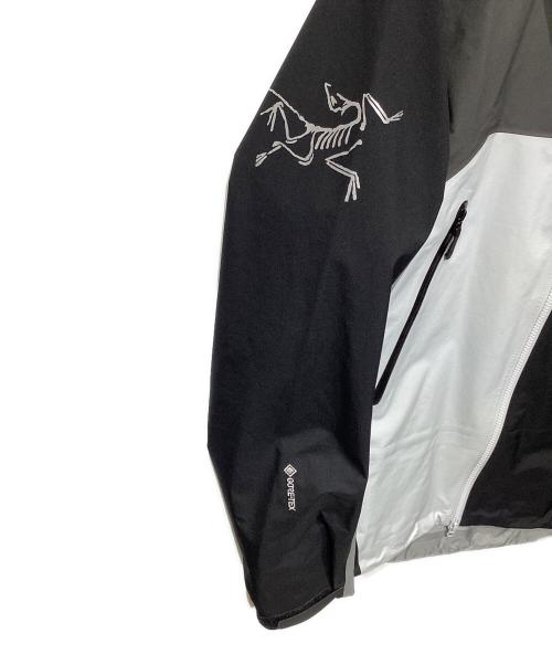 ARC'TERYX（アークテリクス）ARC'TERYX (アークテリクス) BEAMS (ビームス) WABI SABI　GORE-TEX Beta Jacket  グレー サイズ:Sの古着・服飾アイテム