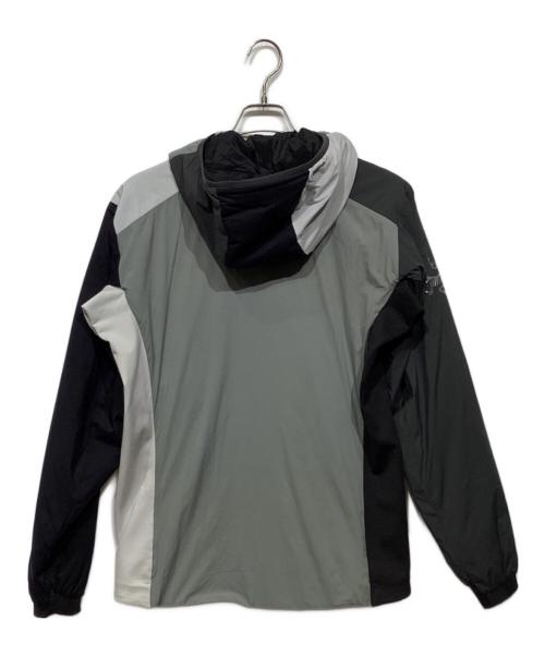 ARC'TERYX（アークテリクス）ARC'TERYX (アークテリクス) BEAMS (ビームス) atom hoody X00000747002 グレー サイズ:Sの古着・服飾アイテム