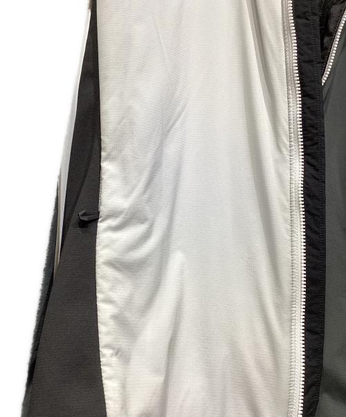 ARC'TERYX（アークテリクス）ARC'TERYX (アークテリクス) BEAMS (ビームス) atom hoody X00000747002 グレー サイズ:Sの古着・服飾アイテム