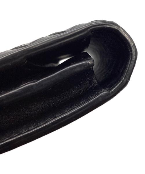 BOTTEGA VENETA（ボッテガベネタ）BOTTEGA VENETA (ボッテガベネタ) イントレチャート 二つ折り 長財布 ブラックの古着・服飾アイテム