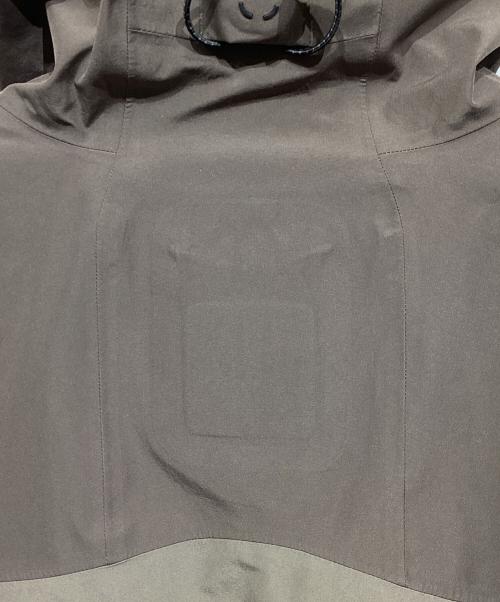 NIKE ACG（ナイキエーシージー）NIKE ACG (ナイキエージーシー) SFADV MSRY RIDGE HOODIE JACKET ブラウン×ブラック サイズ:Mの古着・服飾アイテム