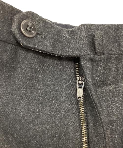 INCOTEX（インコテックス）INCOTEX (インコテックス) BEAMS F (ビームスエフ) 1645R　スラックス グレー サイズ:46の古着・服飾アイテム