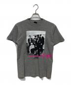 stussyステューシー）の古着「BERLIN '89　プリントTシャツ」｜グレー