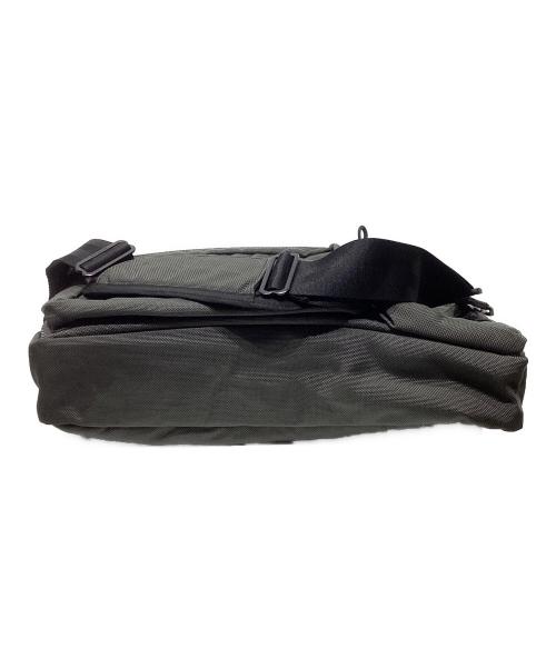 BRIEFING（ブリーフィング）BRIEFING (ブリーフィング) TOMORROW LAND (トゥモローランド) B4ライナー  ビジネスバッグ グレーの古着・服飾アイテム