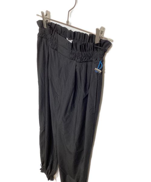 OMMO（オーエムエムオー）OMMO (オーエムエムオー) GATHER TAPERED PT  ブラック サイズ:36の古着・服飾アイテム