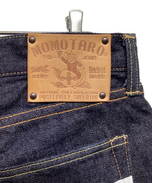 MOMOTARO JEANS（桃太郎ジーンズ）MOMOTARO JEANS (桃太郎ジーンズ) ウルトラマンタロウ　コラボ　デニムパンツ インディゴ サイズ:36の古着・服飾アイテム