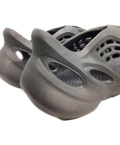 adidas（アディダス）adidas (アディダス) YEEZY FOAM RUNNER HP8739 ブラック サイズ:US9.5の古着・服飾アイテム