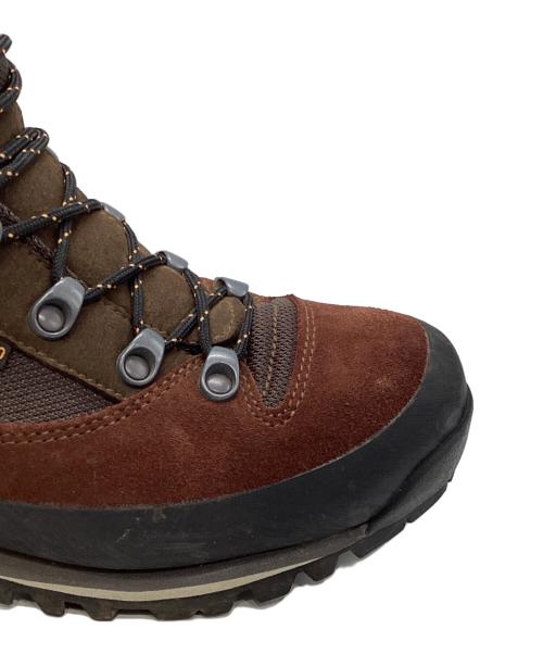 AKU（アク）AKU (アク) トレッキングブーツ　878.8ISG ブラウン サイズ:UK5 1/2の古着・服飾アイテム