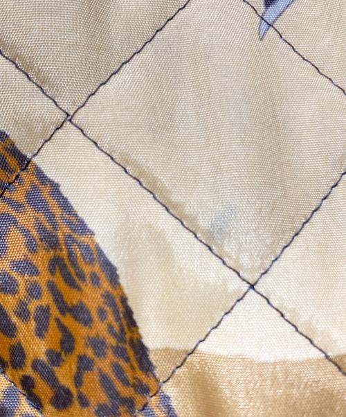 Salvatore Ferragamo（サルヴァトーレ フェラガモ）Salvatore Ferragamo (サルヴァトーレ フェラガモ) キルティングジャケット ベージュ×ブラック サイズ:Sの古着・服飾アイテム