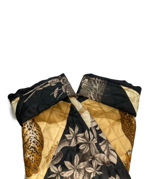 Salvatore Ferragamo（サルヴァトーレ フェラガモ）Salvatore Ferragamo (サルヴァトーレ フェラガモ) キルティングジャケット ベージュ×ブラック サイズ:Sの古着・服飾アイテム